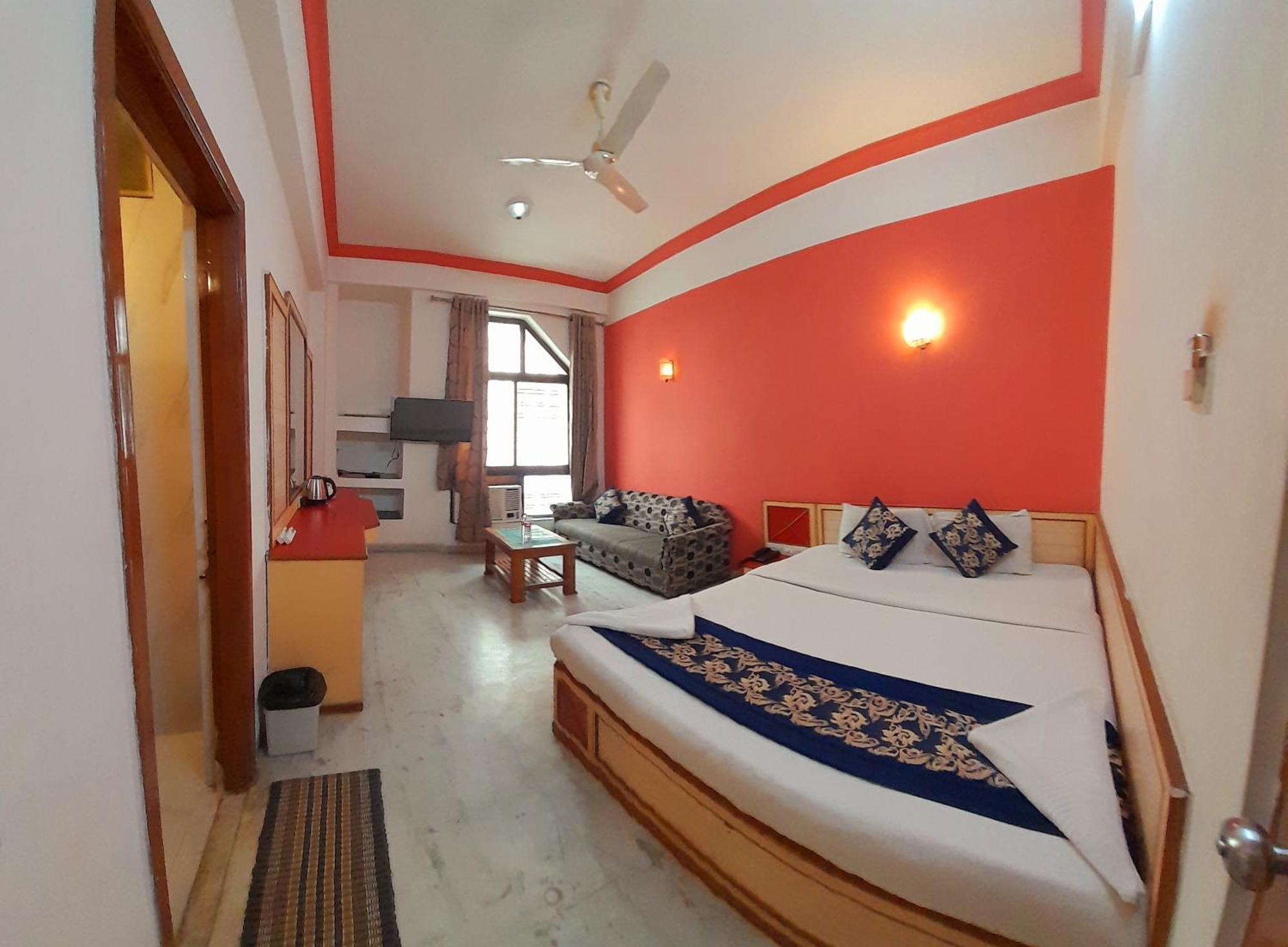 Hotel Indore Palace - Feel At Home Shirdi Exterior foto