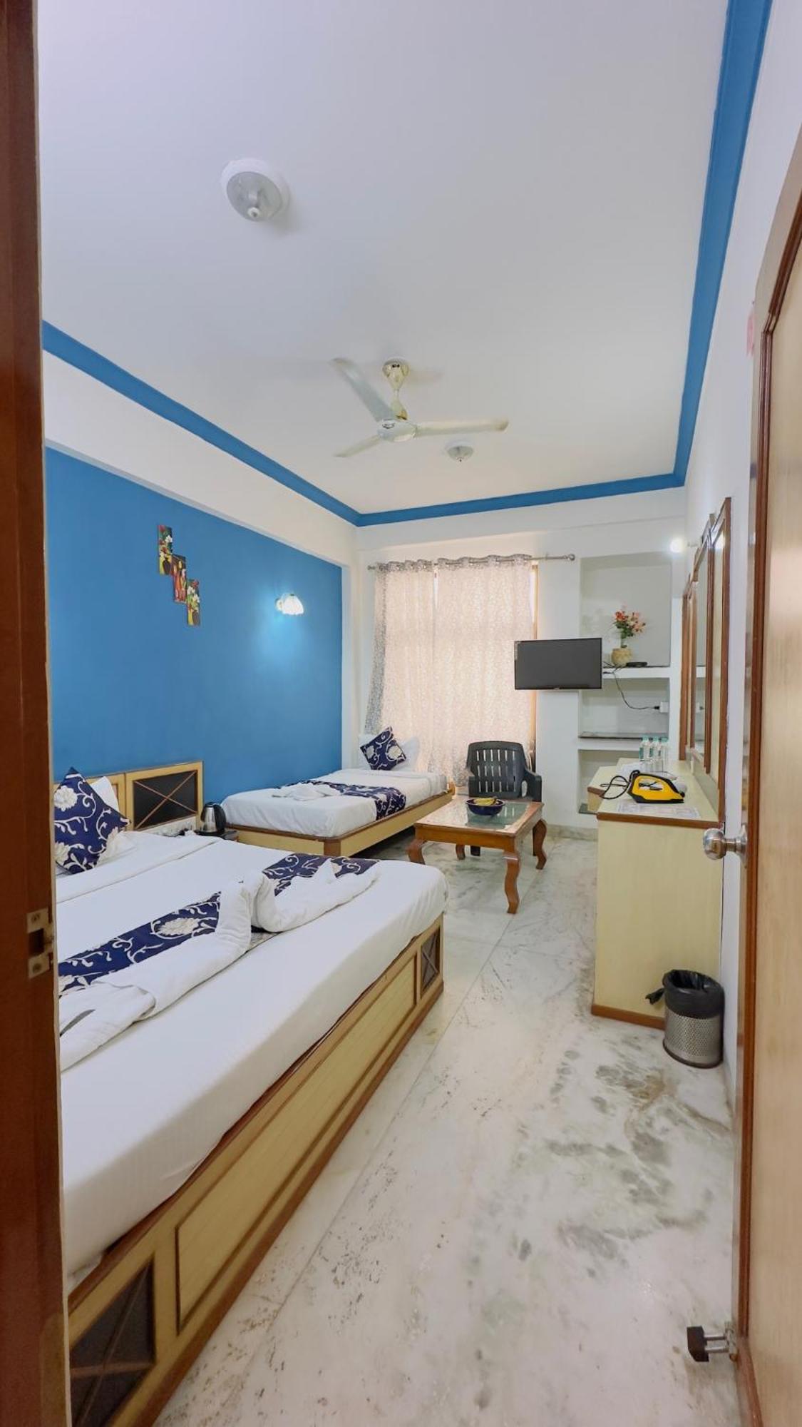 Hotel Indore Palace - Feel At Home Shirdi Exterior foto